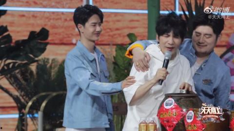 在线吃瓜小王视频免费观看