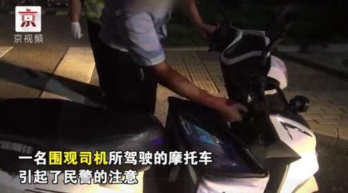 歹徒砍杀吃瓜群众视频在线观看,歹徒砍杀吃瓜群众，视频曝光引发社会关注