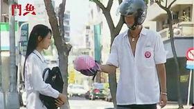 二哥在家吃瓜视频大全集,笑料百出，欢乐无限