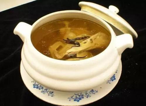 汤庙吃瓜事件真相揭秘视频,揭秘背后真相与争议